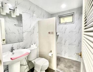 Standard Double Suite