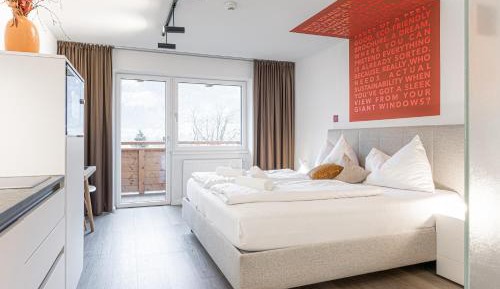 Studio Apartment with Balcony