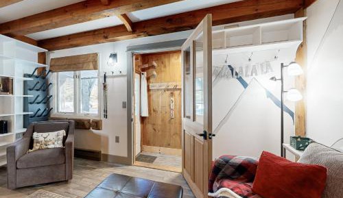 One Bedroom Apartment