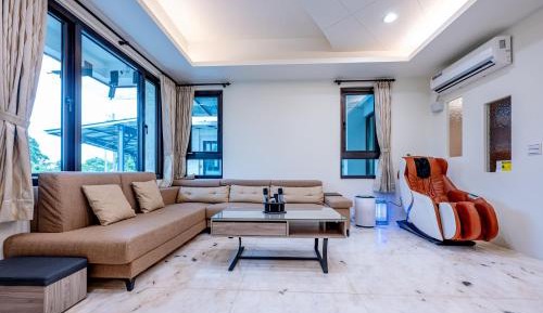 Standard Villa