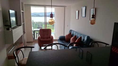 Two-Bedroom Apartment with Lake View