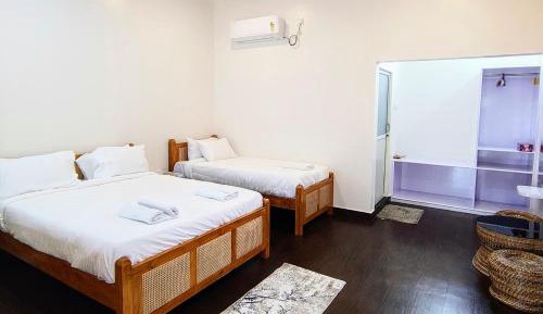 Triple Room with Balcony