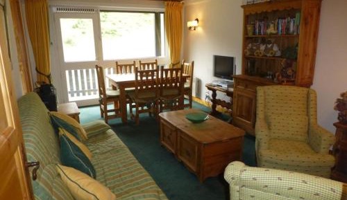 Apartment (6 Adults)