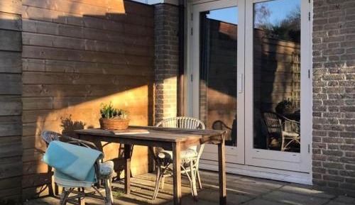 One-Bedroom Holiday Home