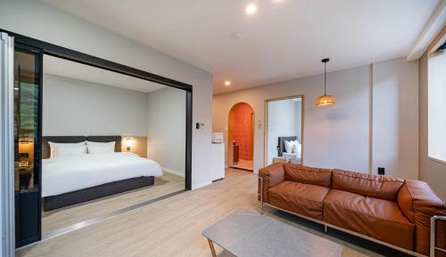 Family Room with Mountain View