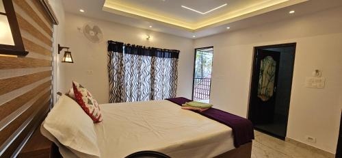 Family Room with Sea View