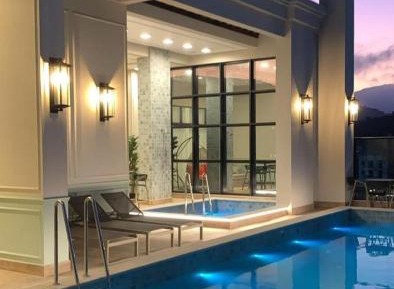 Two-Bedroom Apartment with Partial Ocean View