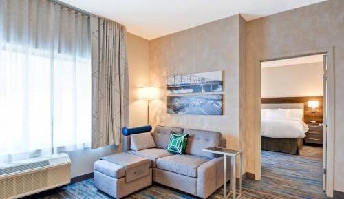 One-Bedroom Queen Suite with Sofa Bed