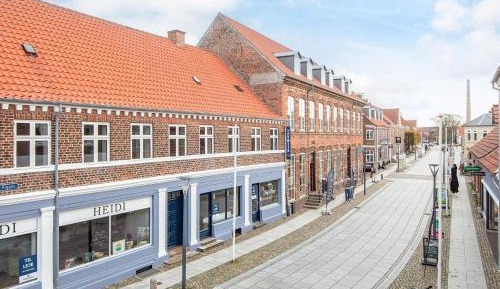 Four-Bedroom Holiday Home