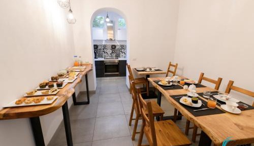 Deluxe Double Room with Extra Bed