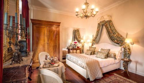 Double Room with Spa Bath