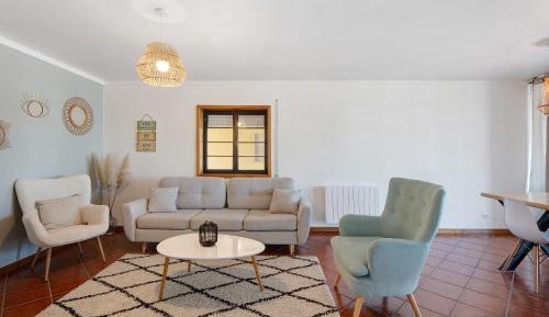 Three-Bedroom Superior Apartment