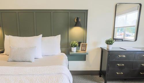 Queen Room