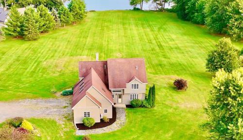 Six-Bedroom House