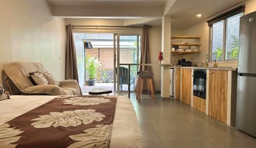 One-Bedroom Apartment