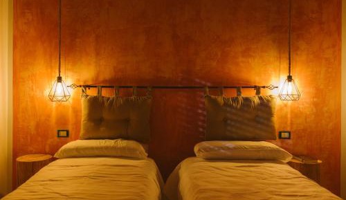 Twin Room with Private Bathroom