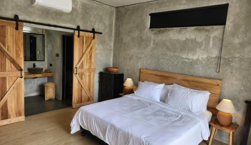 Double Room with Pool View