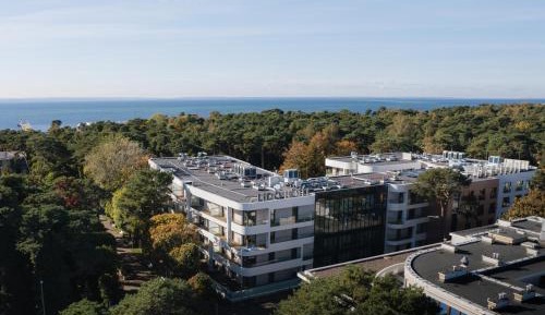 One-Bedroom Apartment with Balcony and dedicated parking space