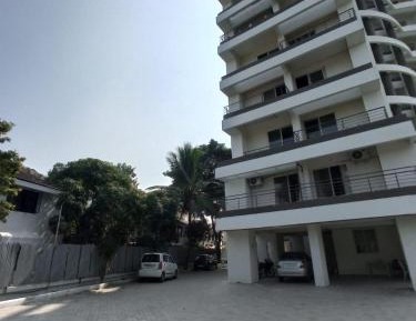 Family Two-Bedroom Apartment with View