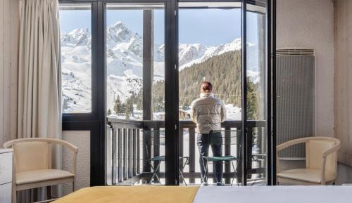 Privilege Double Room with Balcony - Lake View