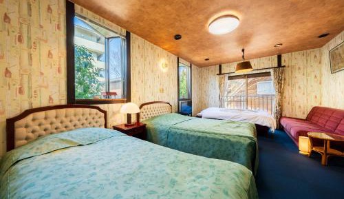 Triple Room with Shared Bathroom