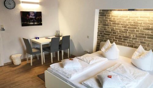 Comfort Triple Room