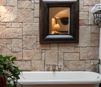 Suite with City View