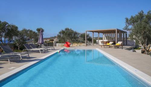 One-Bedroom Villa