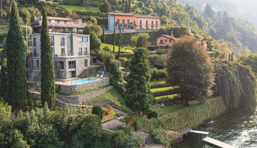 Five-Bedroom Villa