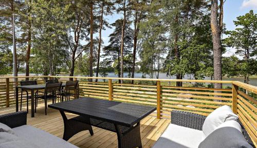 Deluxe Double Room with Shower