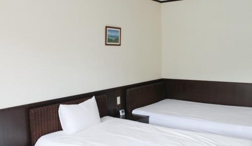 Twin Room with Private Bathroom