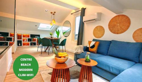 Deluxe Two-Bedroom Apartment with Garden View