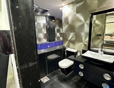 Family Room with Private Bathroom