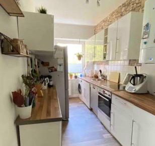 Single Room with Shared Shower and Toilet