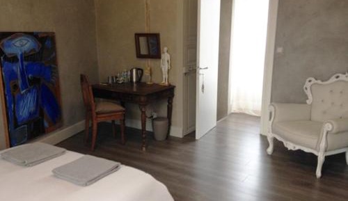 Large Double Room