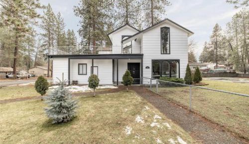 Five-Bedroom House