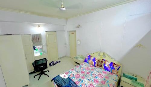 Deluxe Double Room (2 Adults + 1 Child)