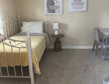 Twin Room with Shared Bathroom