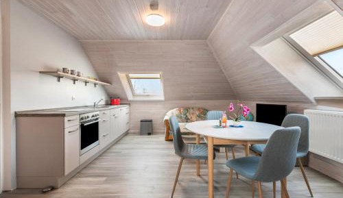 Superior One-Bedroom Apartment