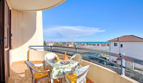 Apartment with Balcony