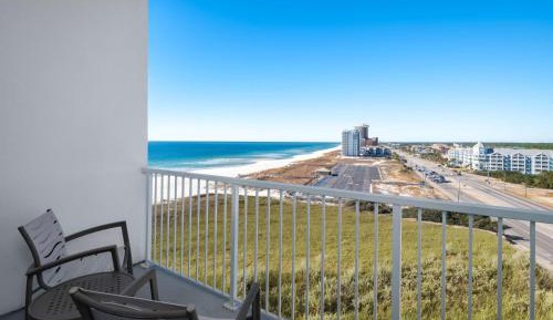 King Room with Sofa Bed and Balcony - Beach View