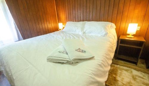 Deluxe Double Room with Shower