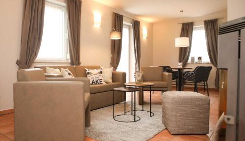 One-Bedroom Apartment with Balcony 3