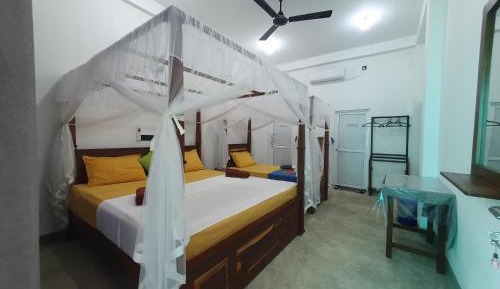 Deluxe Triple Room