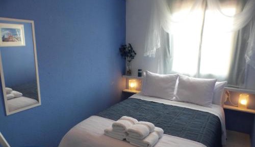 Double Room with Shared Bathroom
