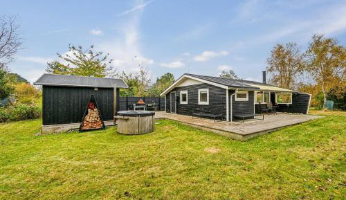 Two-Bedroom Holiday Home
