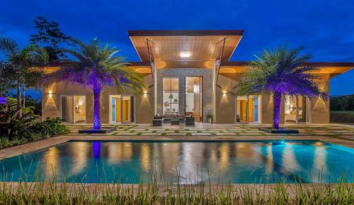 Deluxe Villa