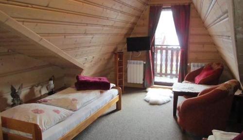 Triple Room with Mountain View