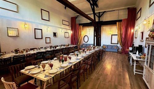 Quadruple Room with Private Bathroom