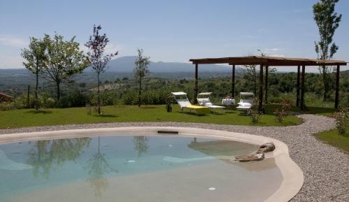 Deluxe Double Room (2 Adults + 1 Child)